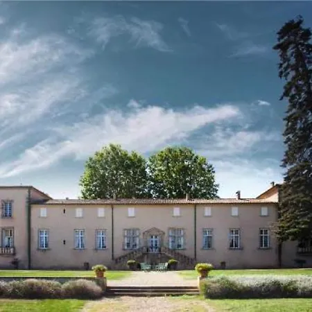 Seigneurie De Peyrat Bed & Breakfast