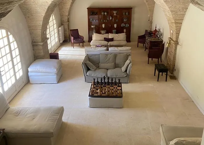 Bed & Breakfast Seigneurie De Peyrat Pézenas